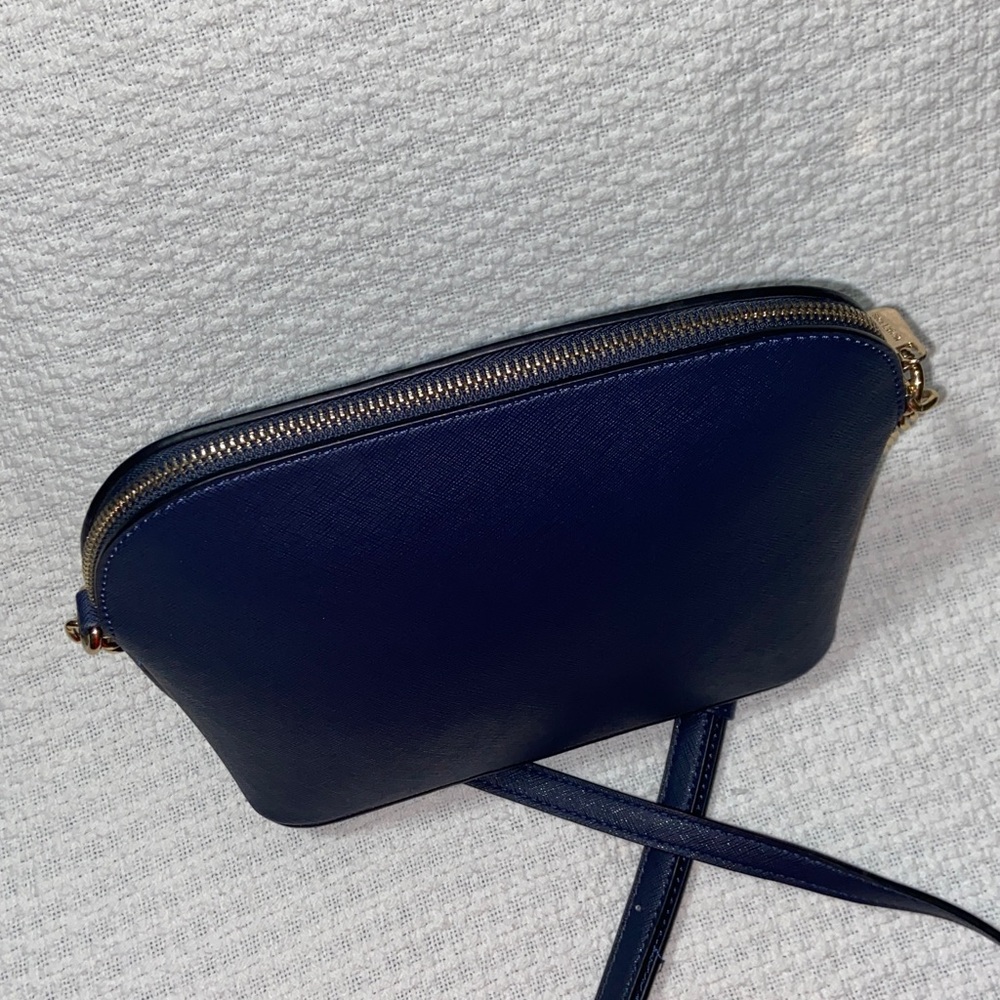 Michael Kors Medium Jet Set Emmy Dome Crossbody - Picture 7 of 14